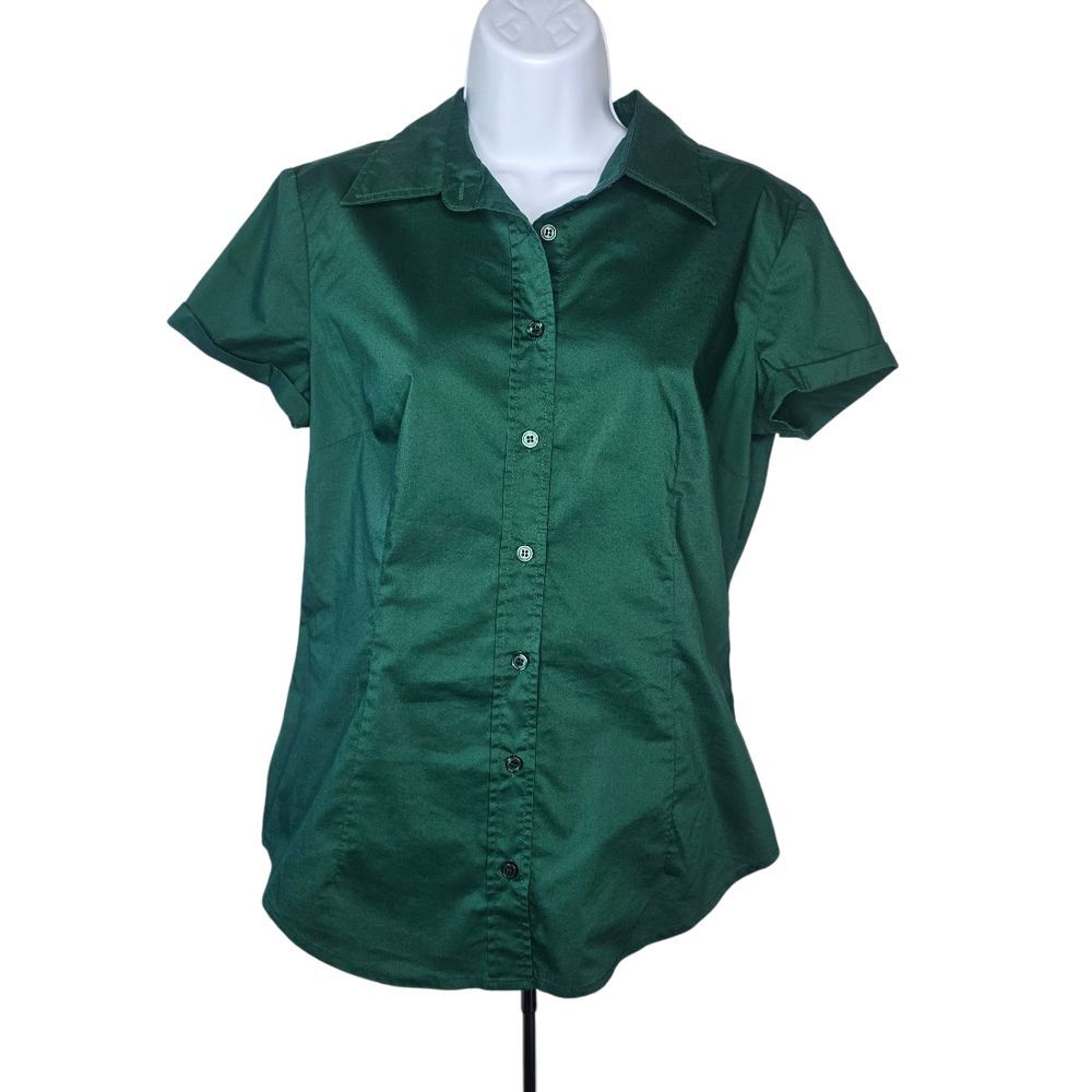 Women's Dark Green Short Sleeve Button-Up Shirt